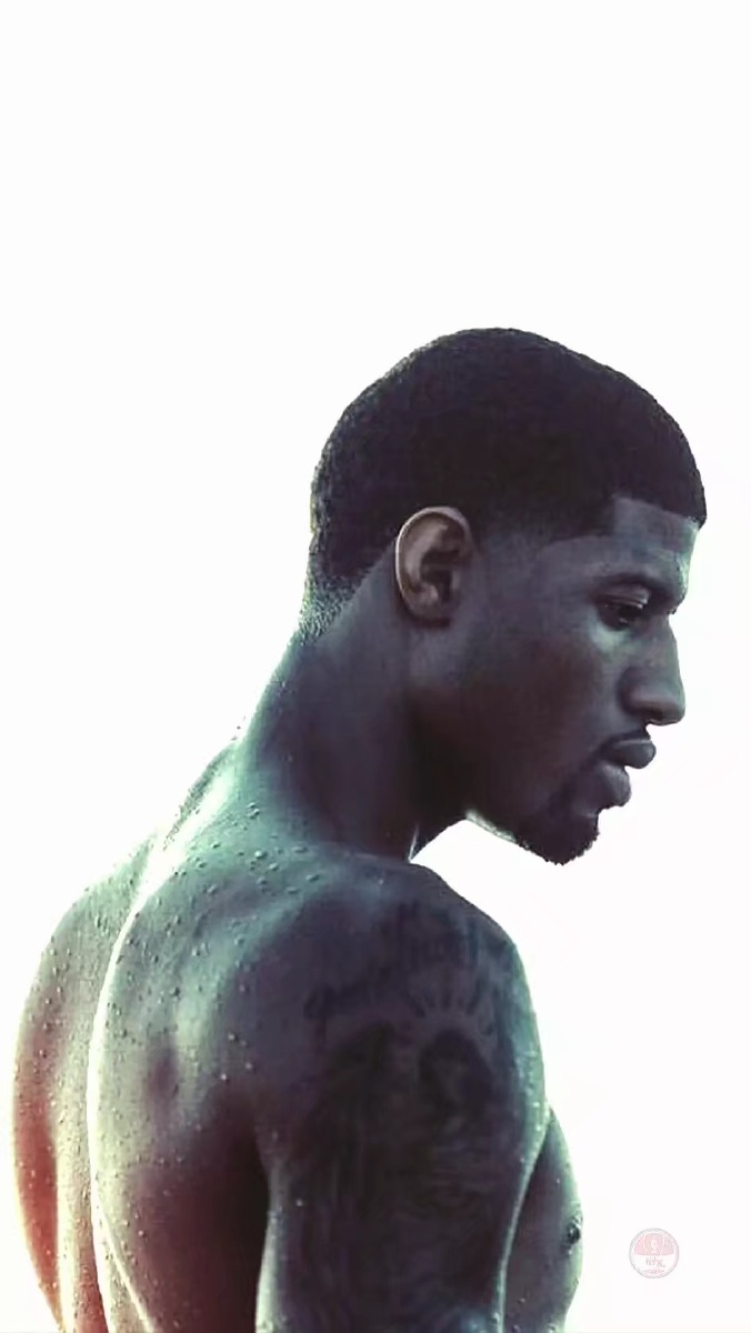 队报：尽管梅西在美职联表现出色，但足球在美国依然地位轻微（队报：梅西高光难改现状，足球在美国仍显小众）