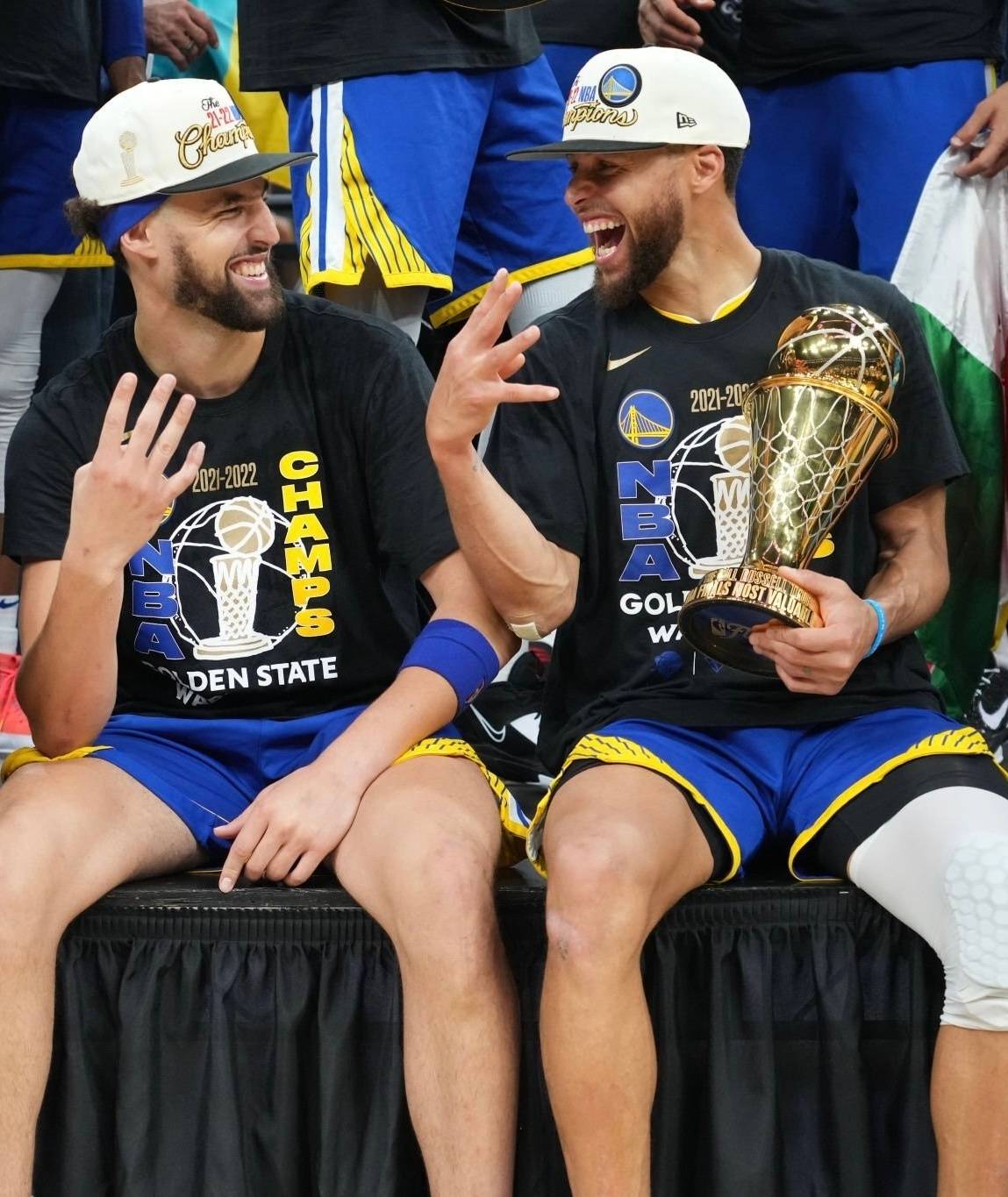 瑞天空：AC米兰与阿利松接触，利物浦对明夏转会持开放态度（瑞天空：米兰与阿利松已有接触，利物浦对其明夏转会持开放立场）