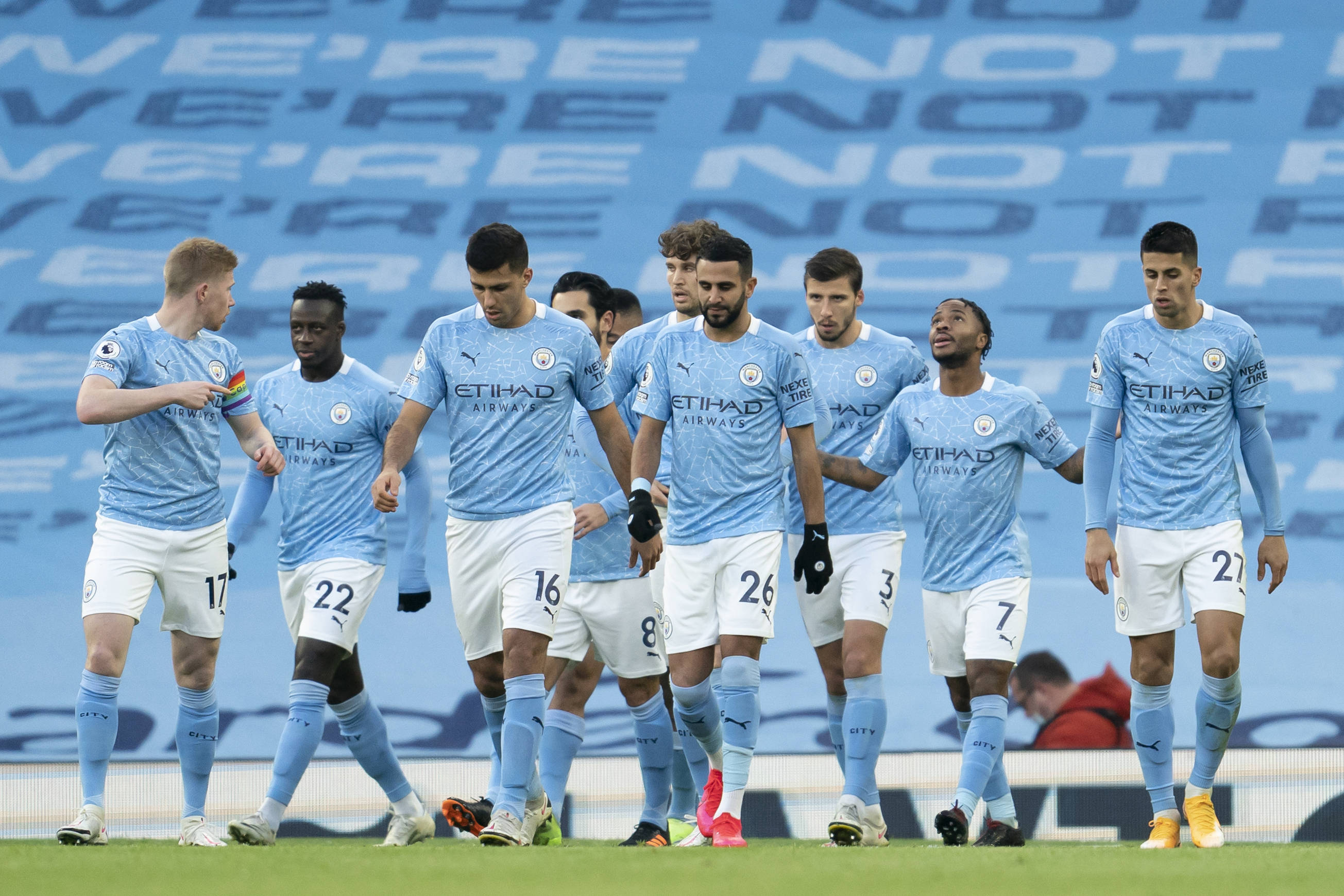 姆巴佩：这场比赛对球迷来说非常精彩，但对球员来说则不然（姆巴佩：这场比赛观赏性十足，但踢起来并不舒服）