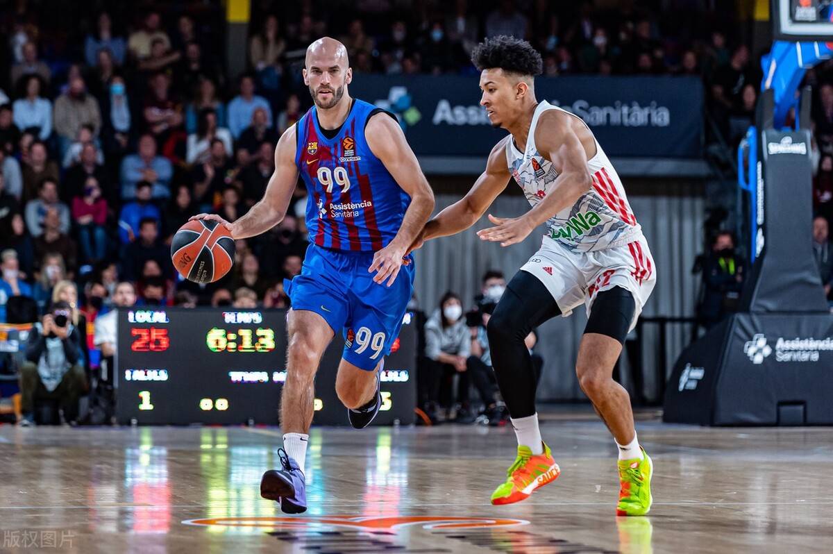 文化输出，巴西选手穿申花球衣参加绝地求生总决赛（文化出海：巴西选手穿申花球衣亮相《绝地求生》总决赛）